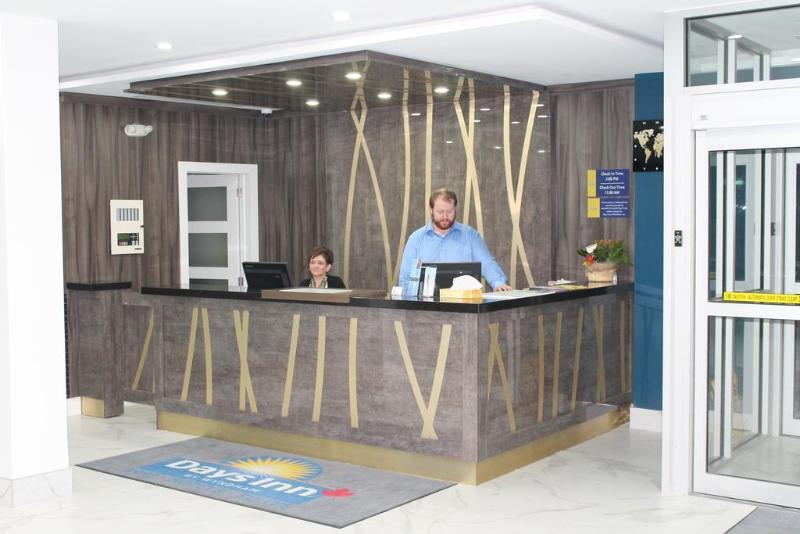 Days Inn By Wyndham Saint John Exteriör bild
